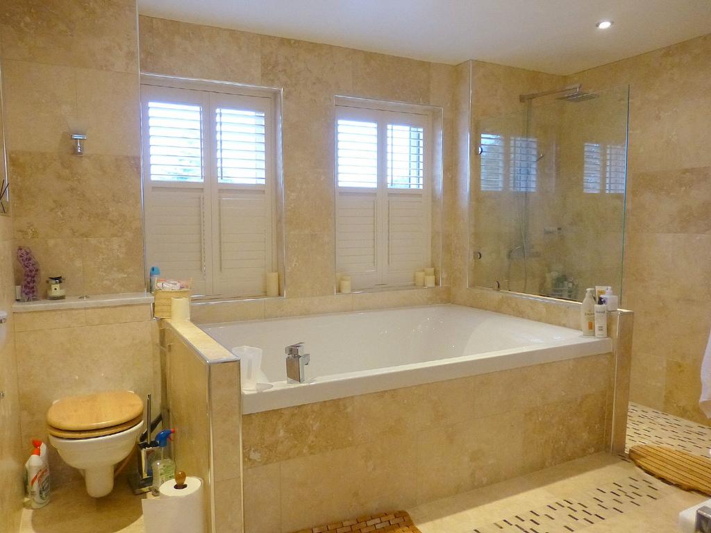 Ensuite