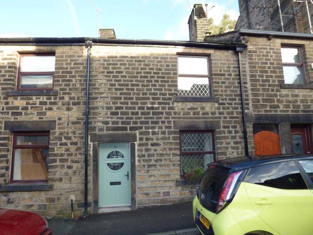 Court Street, Uppermill, Saddleworth, OL3 2 bed terraced house for sale