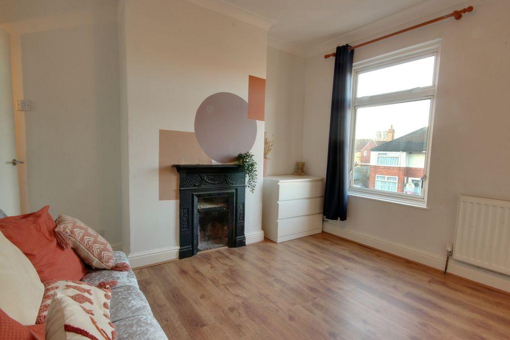 Bedroom 2 (Double)