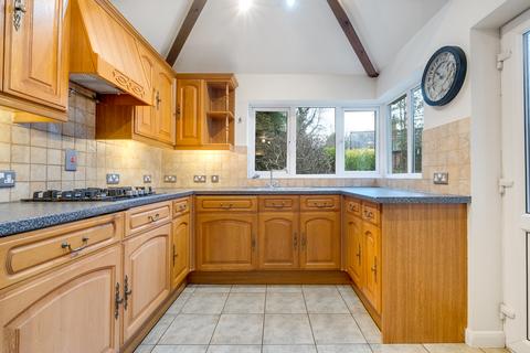 81 Bedford Drive, Sutton Coldfield, B75 6AX