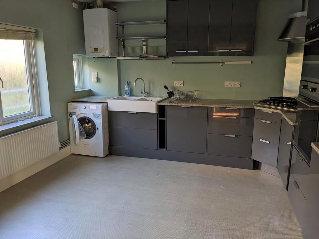 Tor View Avenue, Glastonbury, BA6 2 bed flat £235,000