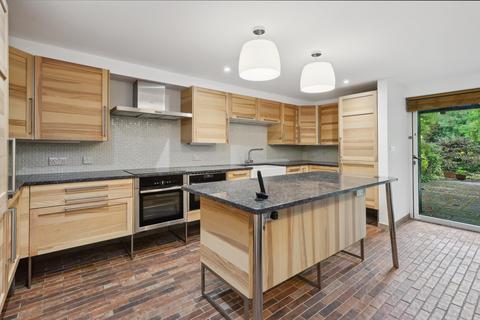 4 bedroom end of terrace house for sale, The Riverside, Graburn Way, East Molesey, Surrey, KT8