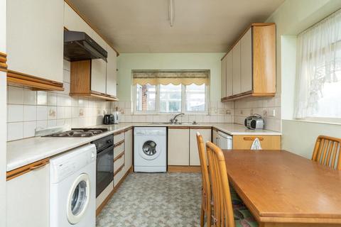 3 bedroom bungalow for sale - Poplar Drive, Gosberton PE11 4LY