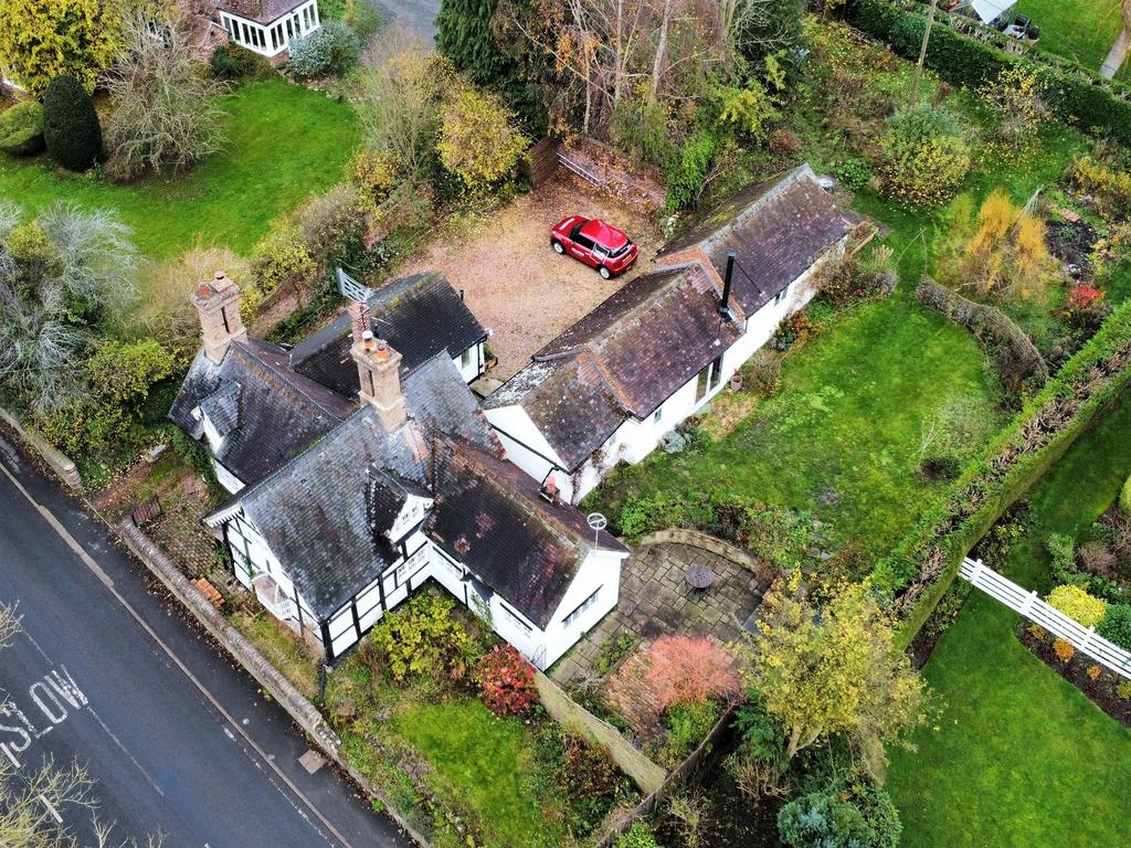 Leighton, Shrewsbury, SY5 5 bed detached house £525,000