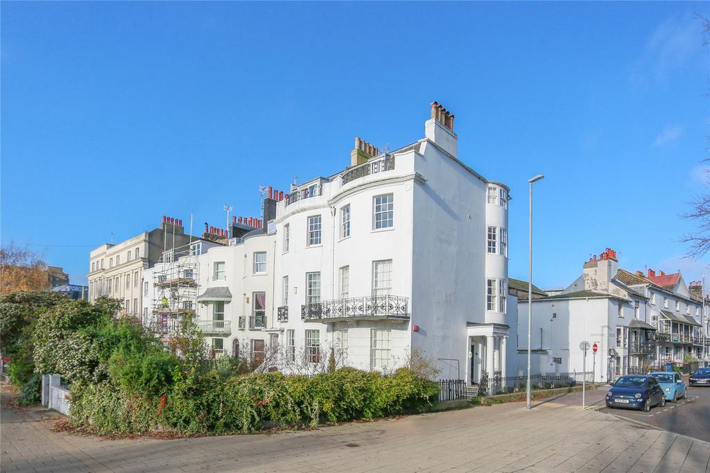 St Peters Place, Brighton, East Sussex, Bn1 6 Bed End Of Terrace House 