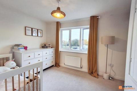 45 Chamberlain Way, Peterborough, PE4 7EB