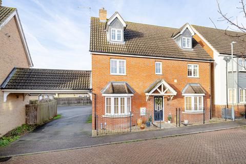 5 bedroom detached house for sale, Livings Way, Stansted, Essex, CM24