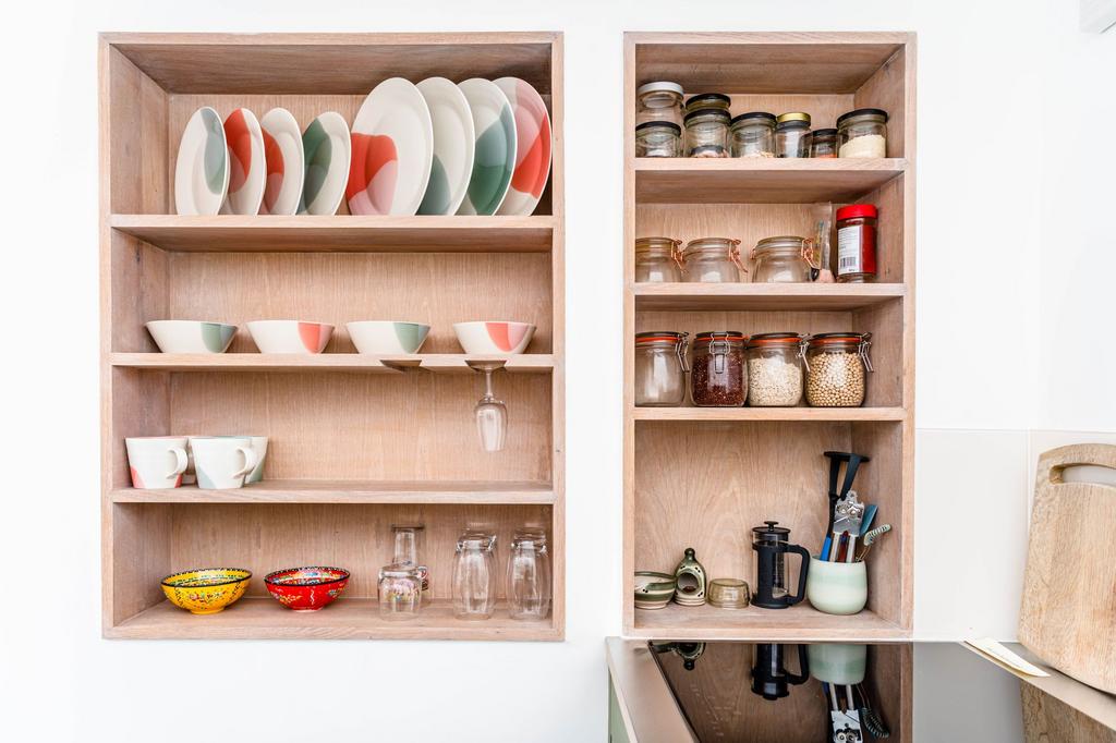 Recessed kitchen shelving