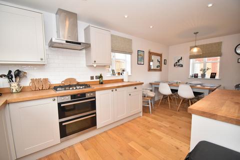 68 Wilkin Drive, Tiptree, Colchester, CO5 0QP