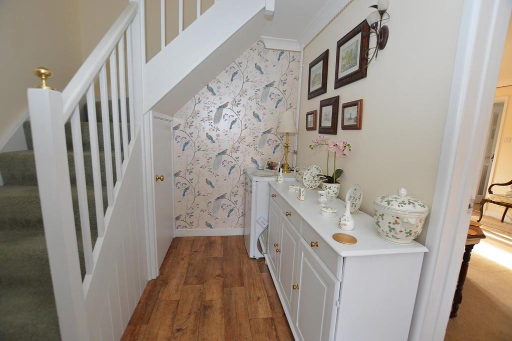 Home Farm Rise, Weybourne, Holt 4 bed end of terrace house for sale £