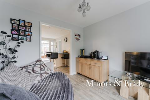 6 Beverley Close, Carbrooke, Thetford, IP25 6GS