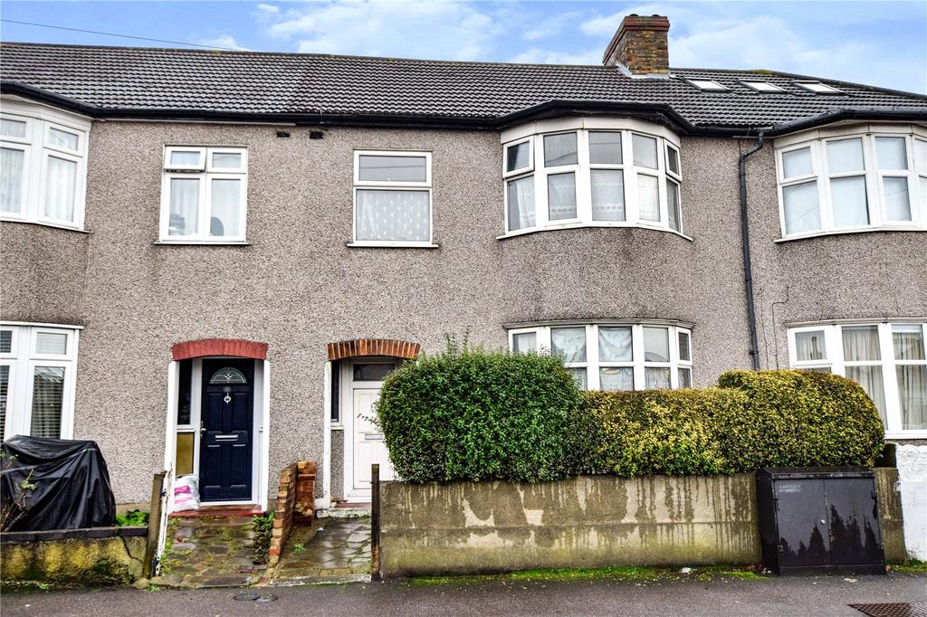 Poplar Street Romford Rm7 3 Bed Terraced House £350000