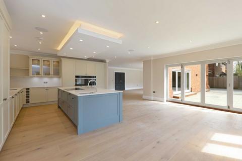 6 bedroom detached house for sale, Gregories Road, Beaconsfield, HP9