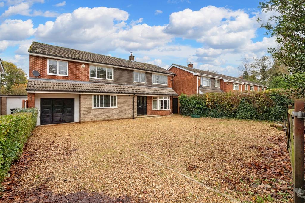 Fulbridge Road, Peterborough, PE4 4 bed detached house £550,000