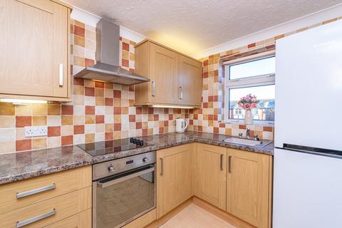 1 bedroom apartment for sale - St Andrews Road North, Lytham St Annes, FY8