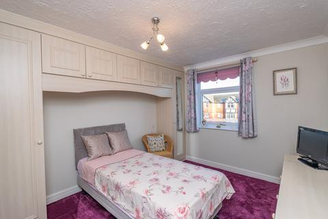 1 bedroom apartment for sale - St Andrews Road North, Lytham St Annes, FY8