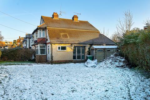 17 Kenilworth Road, Epsom, KT17 2NF
