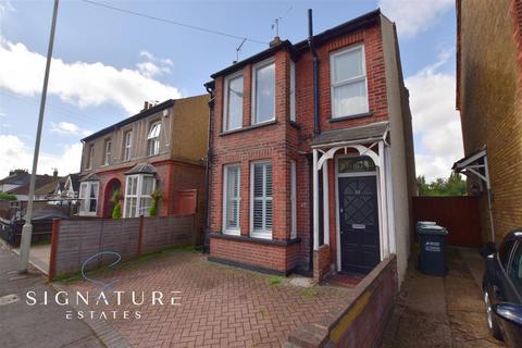 33 Hamilton Road, Hunton Bridge, Kings Langley, WD4 8PY