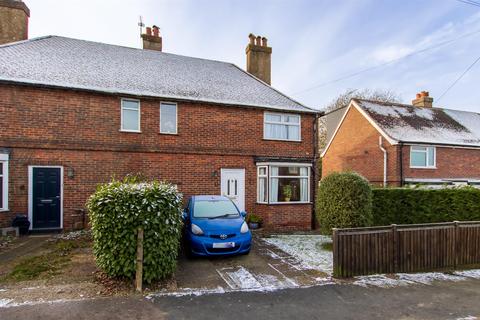 2, West Cottages Hill Road, Hindhead, GU26 6QW