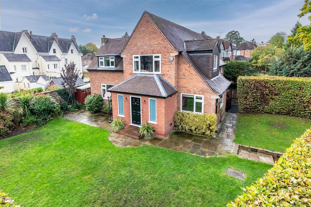 Heald Road, Bowdon, Altrincham 6 bed detached house - £1,350,000