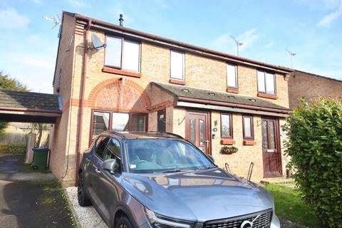 25 Walmer Close, Southwater, Horsham, RH13 9XY