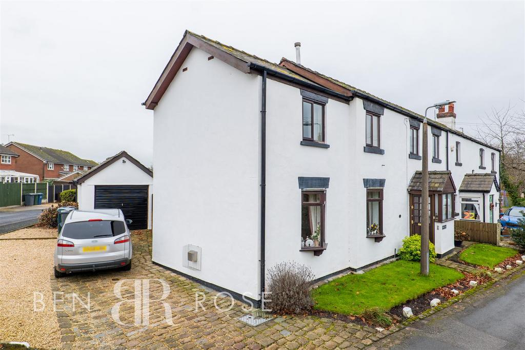 Sluice Lane, Rufford, Ormskirk 4 bed semidetached house £350,000