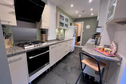 104 Gordon Road, Harborne, Birmingham, B17 9EY