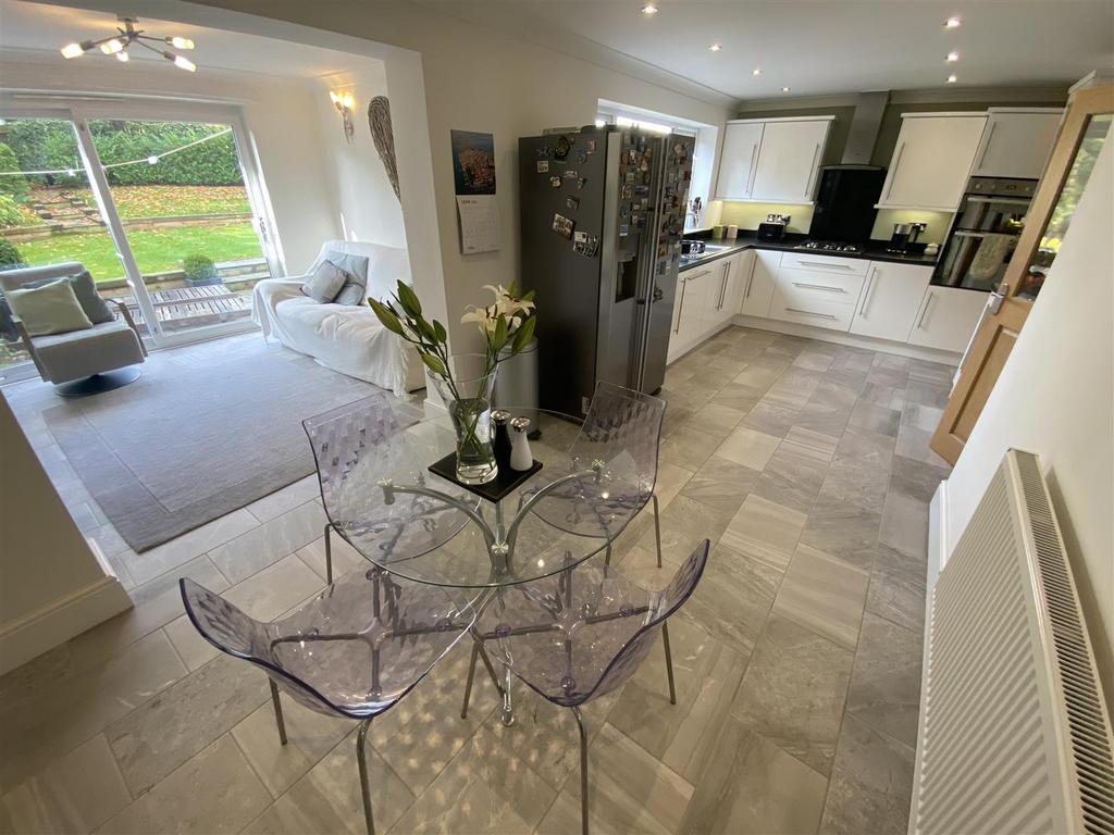 Open Plan Dining Kitchen