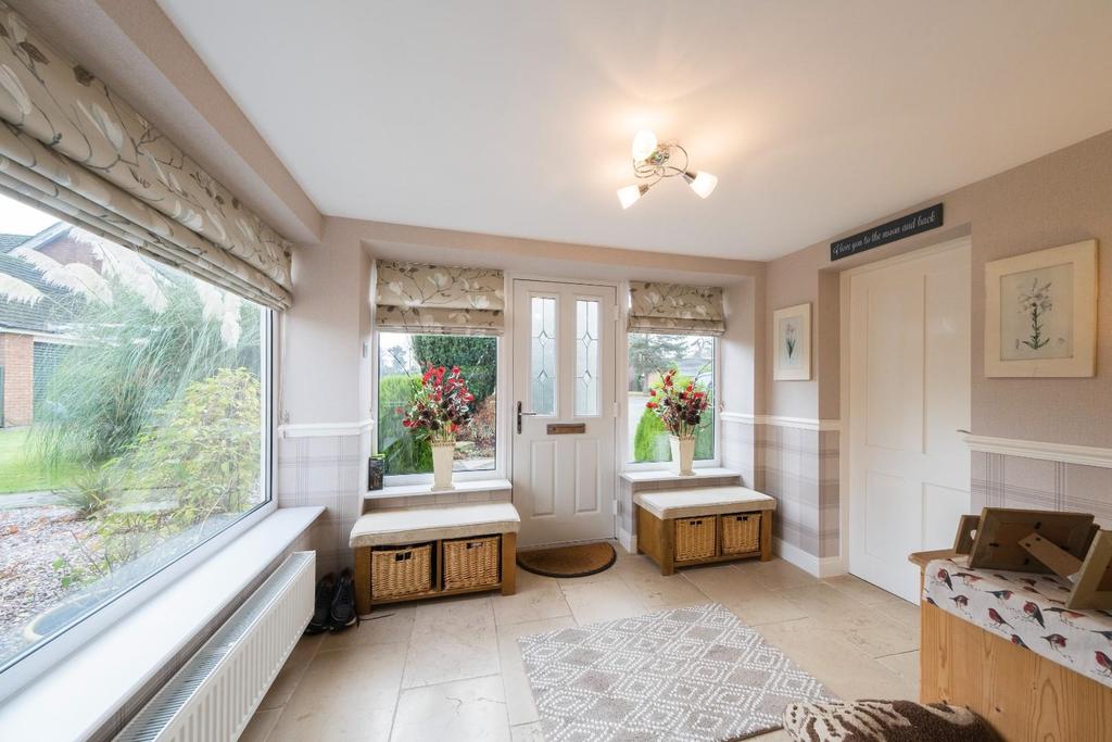 Lawnsdale, Delamere Park 4 bed detached house £650,000