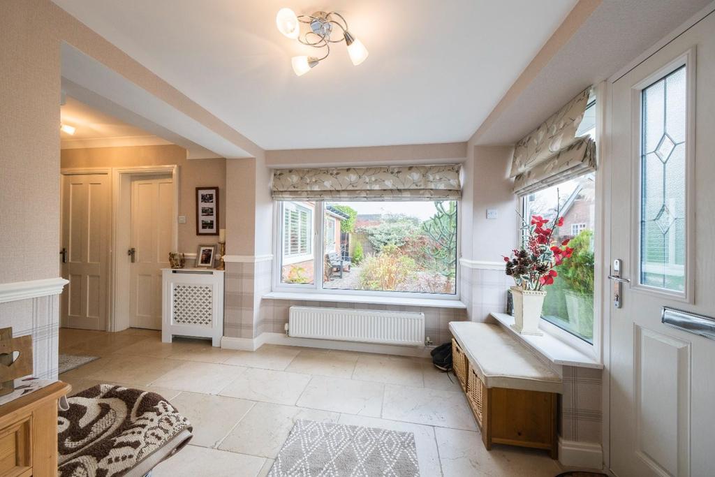 Lawnsdale, Delamere Park 4 bed detached house £650,000
