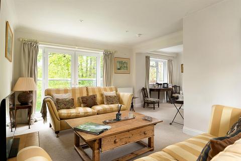 65 Valley Road, Henley-on-thames, RG9 1RL