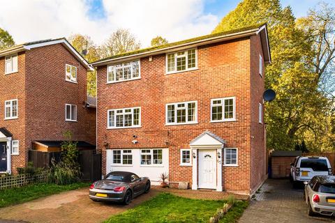 65 Valley Road, Henley-on-thames, RG9 1RL