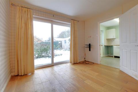 32 Althorp Close, Tuffley, Gloucester, GL4 0XP