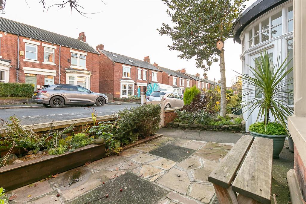 Sandringham Avenue, Benton, Newcastle... 3 bed terraced house £235,000