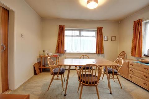 65 Elveley Drive, West Ella, Hull, HU10 7RX