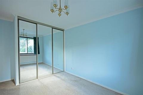 6 Lydia Croft, Sutton Coldfield, B74 4XD