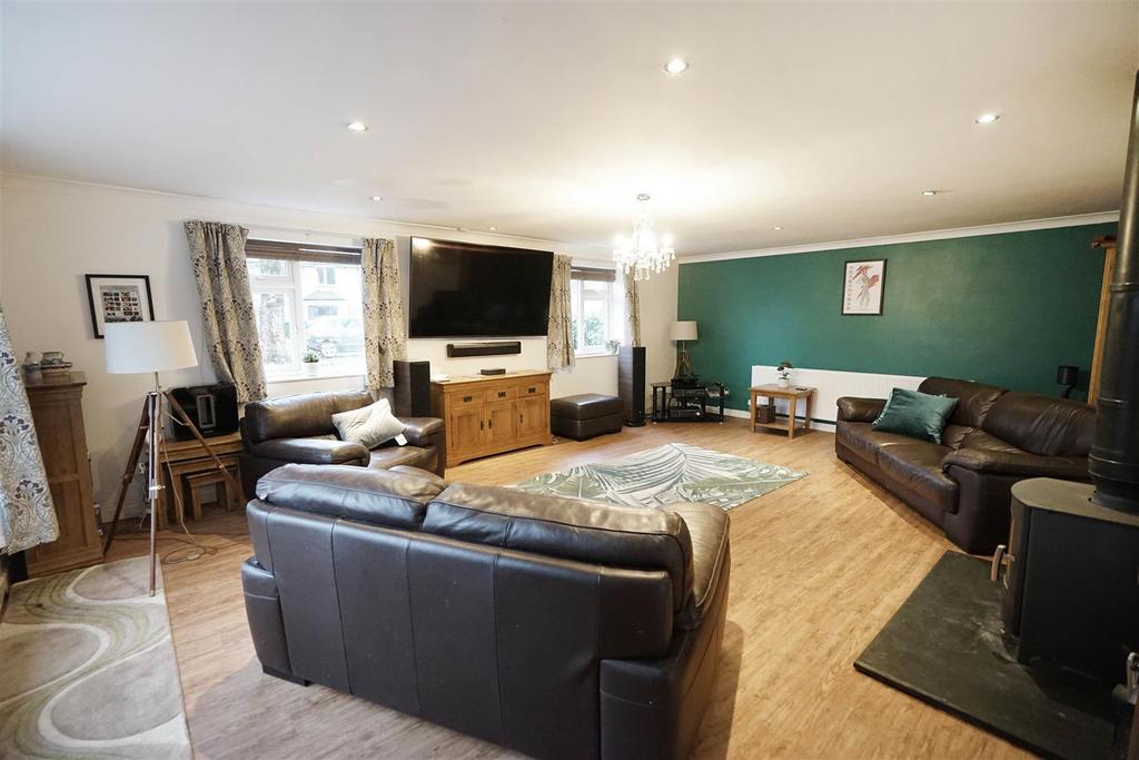Regent Road, Lostock, Bolton 5 bed detached house for sale £850,000