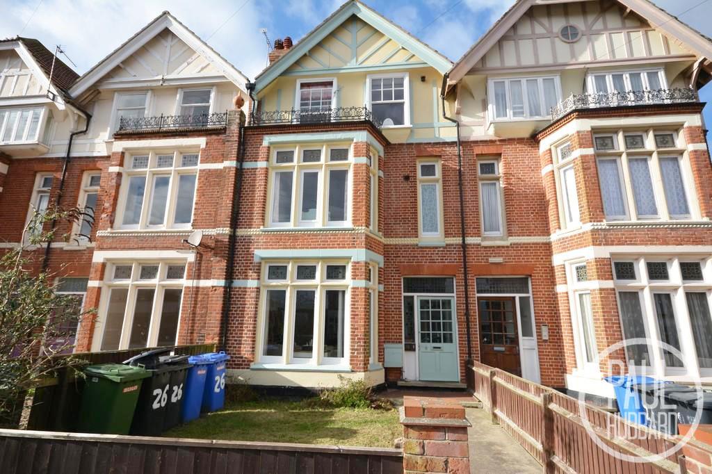 Kirkley Cliff, Lowestoft 7 bed terraced house £450,000
