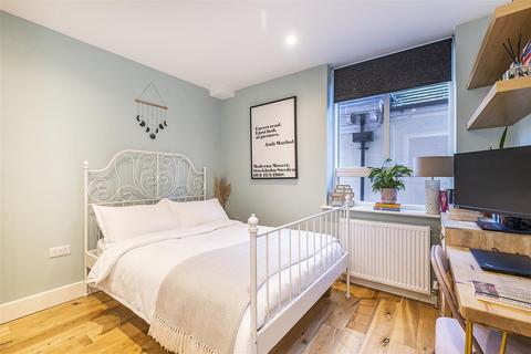 1 bedroom apartment for sale - 57 - 59 South Street, Epsom