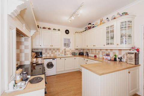 15 Burgh Heath Road, Epsom, KT17 4LP