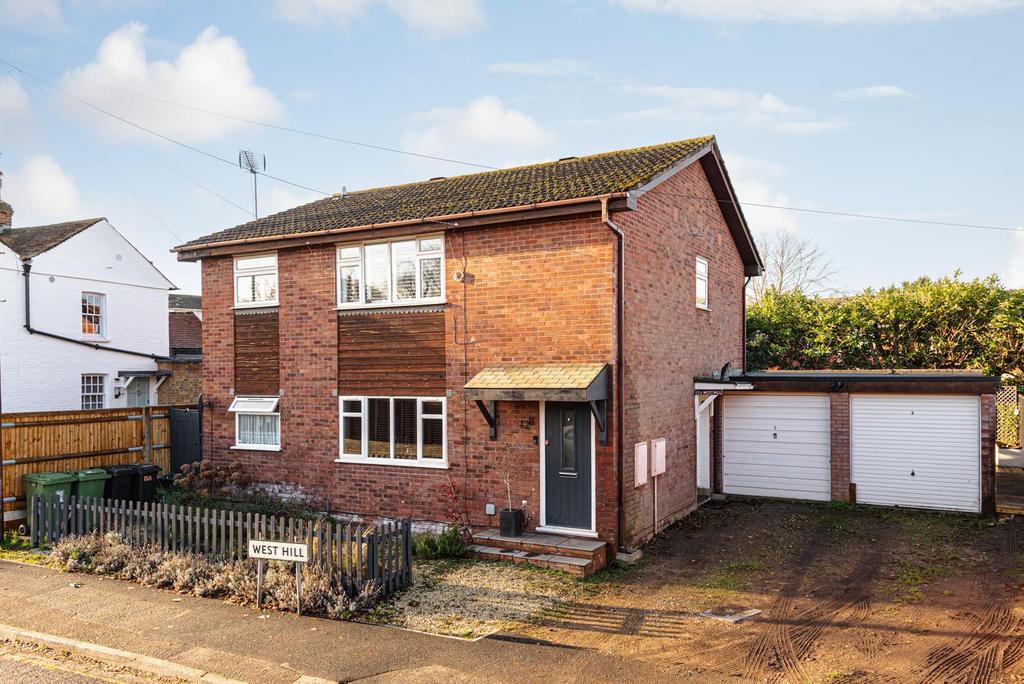 West Hill, Epsom 2 bed £400,000
