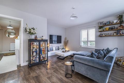 1, Granton Court Miller Place, Epsom, KT19 8GS