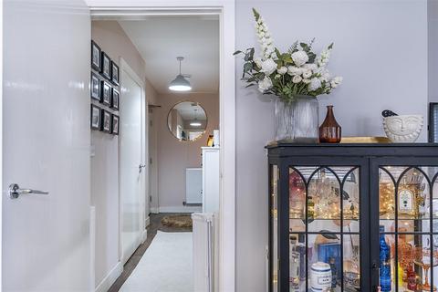 1, Granton Court Miller Place, Epsom, KT19 8GS