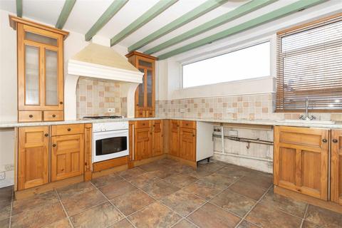 78 Castle Road, Worthing, BN13 1DQ