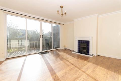 78 Castle Road, Worthing, BN13 1DQ