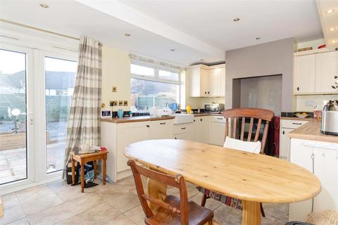 8 Sackville Crescent, Worthing, BN14 8BP