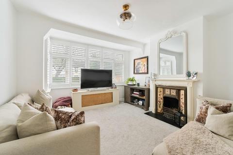 10 Manor Way, Banstead, SM7 3PF