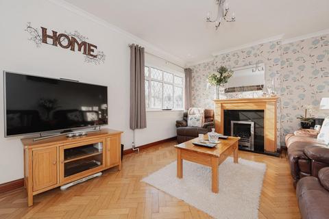 40 Timbercroft, Epsom, KT19 0TF
