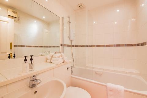 2 bedroom flat to rent, 39-41 Nottingham Place,London