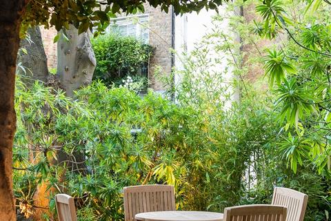 2 bedroom flat to rent, 39 Hill Street, London